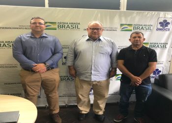 SANTO ANTONIO DE LISBOA: Prefeito Dr. Karlão cobra celeridade ao DNOCS na perfuração de poços