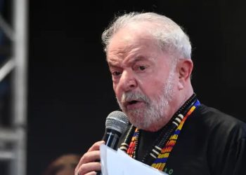 BRASIL: Prevendo dificuldades nas eleições de 2022, PT deve mudar estratégia de campanha, aponta especialista.