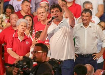 PIAUÍ: Rafael Fonteles é oficializado pré-candidato e diz que vai enfrentar “campanha do ódio”