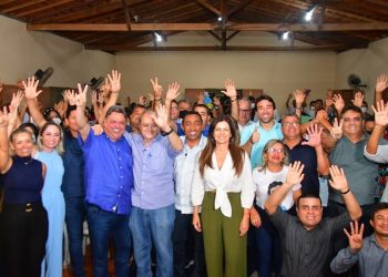 BENEDITINOS: Sílvio, Iracema e Joel conversam com lideranças, recebem apoios e reforçam desafio