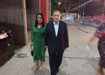 Prefeito de Parnaíba, Mão Santa com Dona Adalgisa e Maosantinha assistem diplomação da deputada Gracinha Moraes Sousa