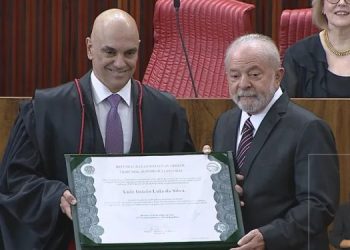 BRASIL: Lula e Alckmin são diplomados com presidente e vice-presidente eleitos
