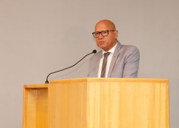 Franzé quer PEC para garantir recursos para saúde no Piauí