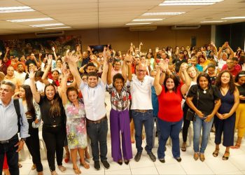 Deolindo Moura e lideranças do PT reafirmam apoio à pré-candidatura de Franzé Silva a prefeito de Teresina