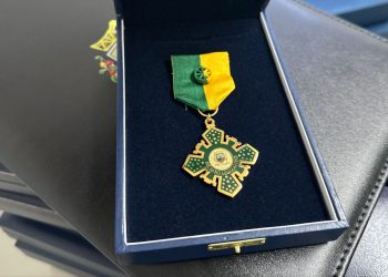 Câmara concede a Medalha Mérito Legislativo a 33 personalidades na noite desta terça-feira (15)