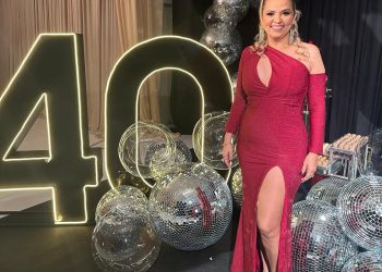 SOCIEDADE: Advogada Elida Brandão celebrando seus 40 anos e MAIS…