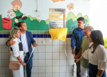 COLUNA POLÍTICA: Professora Wana Sara agora é nome escola e MAIS…