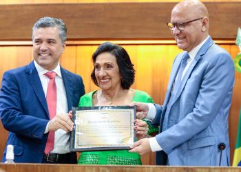 COLUNA POLÍTICA: Eulália Ribeiro é homenageada com o Mérito Legislativo e MAIS