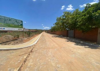 Idepi conclui obra de pavimentação em Elesbão Veloso