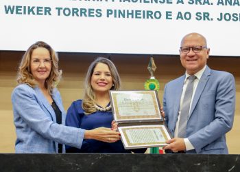 Assembleia Legislativa entrega títulos de cidadania piauiense três personalidades