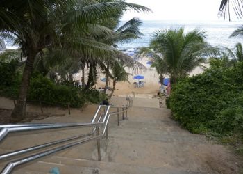 Ocupação de praia e restrição de acesso e circulação de pessoas pode se tornar crime