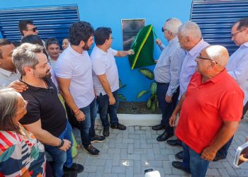 Governador Rafael Fonteles inaugura praça e anuncia R$ 5 milhões em obras do OPA para Floriano