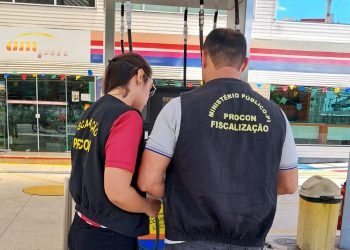 Procon/MPPI fiscaliza postos de combustíveis de Teresina após denúncias de aumento de preços