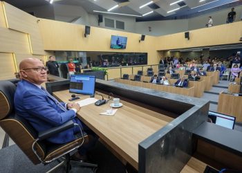 Franzé Silva defende união para resolver o problema da água no semiárido: “agora é a vez do Piauí”