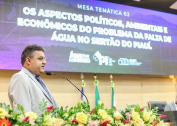 Prefeitos debatem na Assembleia as soluções para a seca que castiga o Piauí todos os anos