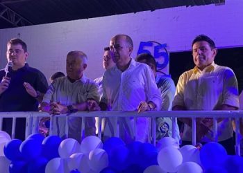 SÃO JOÃO DA SERRA: Joãozinho Manu realiza passeata e comício sábado último (28) reunindo grande multidão