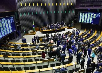 Governo Federal libera quase R$ 7,7 bilhões em emendas; prefeituras terão recursos até segunda (15)