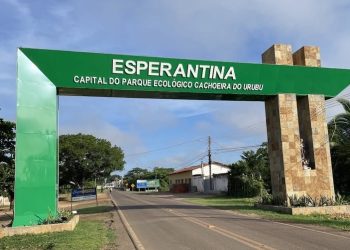 Governador Rafael Fonteles visita e inaugura obras em Esperantina nesta segunda (30)