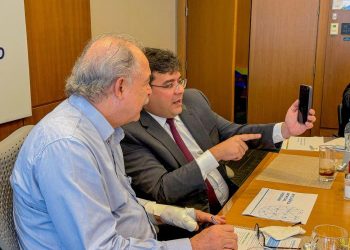 Governador apresenta novo aplicativo Piauí Saúde Digital ao presidente do BNDES