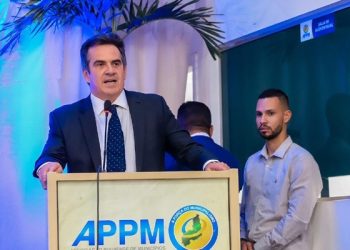 Ciro Nogueira realiza um dia inteiro de reuniões e atende prefeitos e vereadores