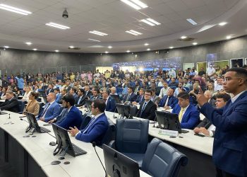 Câmara Municipal aprova PL que proibe músicas e coreografias obscenas em escolas de Teresina