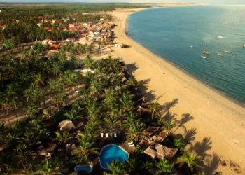 Apenas 8% dos moradores de Cajueiro da Praia têm acesso à água encanada, aponta TCE