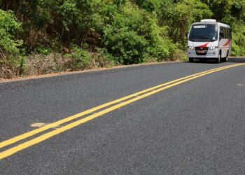 Seinfra entrega cerca de 60km de pavimentação asfáltica nas rodovias PI-353 e PI-482 e facilita acesso entre municípios