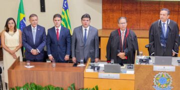 Presidente da Alepi participa de posse de novos dirigentes do TRE-PI