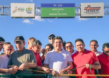 Rafael Fonteles entrega 40 km de asfalto recuperados em rodovias e anuncia mais 7 km em pavimentação para Ribeira do Piauí